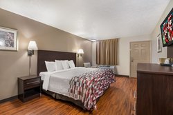  - Red Roof Inn Crossville - I-40, Exit 317