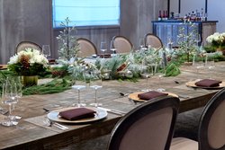  - Renaissance Hotel Airport Gateway Atlanta - I-85, Exit 72