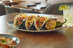  - Renaissance Hotel Airport Gateway Atlanta - I-85, Exit 72