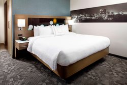  - Courtyard by Marriott Hotel Downtown Akron