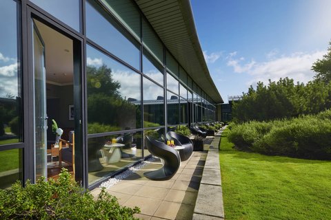 THE GLASSHOUSE - Photo 31