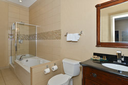  - Prestige Hotel Vernon