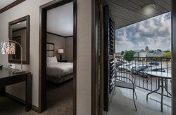  - Prestige Hotel Vernon