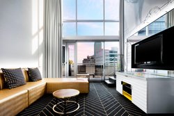  - W Hotel Montreal