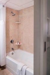  - Marriott Hotel Irvine - I-405, Exit 8