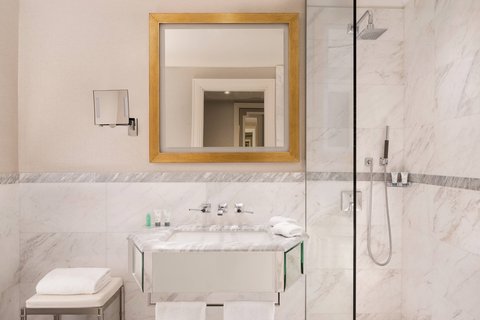 THE WESTIN PALACE MILAN - Photo 31