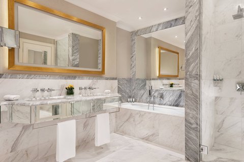THE WESTIN PALACE MILAN - Photo 34
