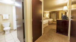  - Holiday Inn & Suites Kamloops