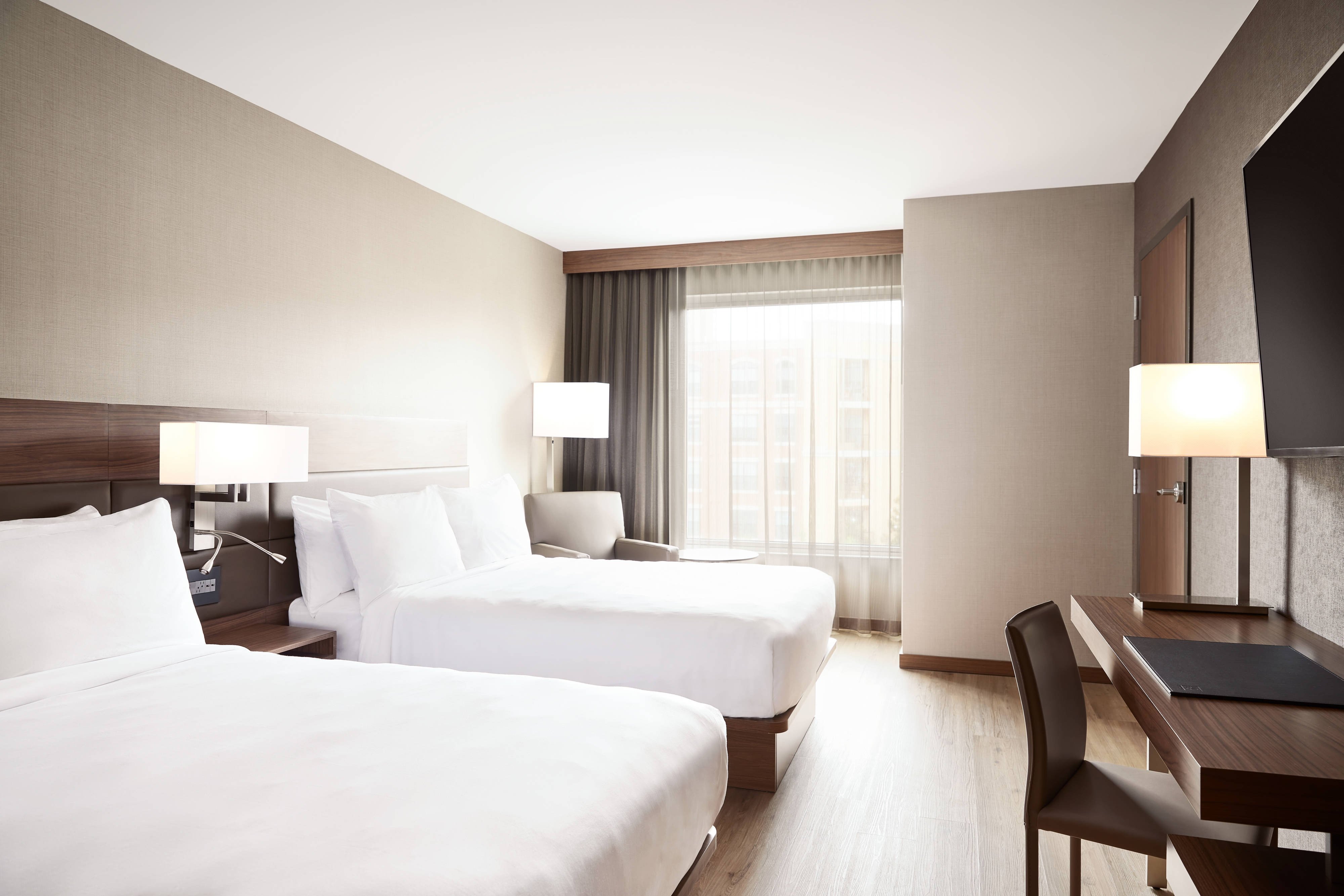 AC Hotels by Marriott Atlanta Perimeter-guestroom-Double/Double Guest Room.jpg