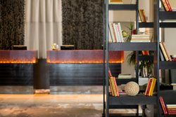  - Renaissance Madison Hotel Seattle - I-5, Exits 164A & 165A