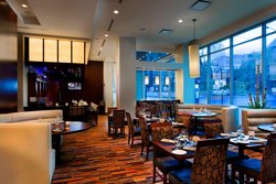  - Courtyard by Marriott Hotel Montreal