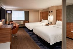  - Fairfield Inn & Suites by Marriott Montreal