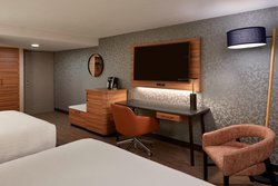  - Fairfield Inn & Suites by Marriott Montreal