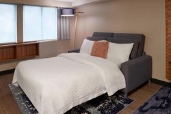  - Fairfield Inn & Suites by Marriott Montreal