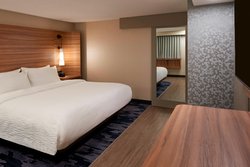  - Fairfield Inn & Suites by Marriott Montreal