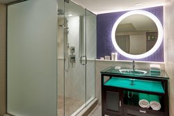  - Fairfield Inn & Suites by Marriott Montreal