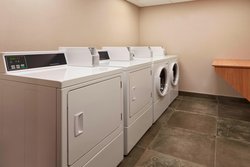  - Fairfield Inn & Suites by Marriott Montreal