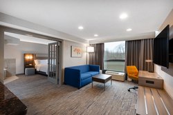  - Holiday Inn Express & Suites Wadsworth - I-76, Exit 9