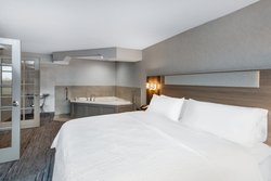  - Holiday Inn Express & Suites Wadsworth - I-76, Exit 9