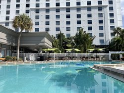 - Holiday Inn & Suites Universal Studios Orlando - I-4, Exit 75B