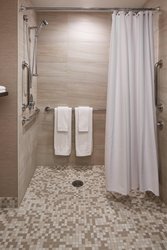  - Renaissance del Monte Lodge Pittsford