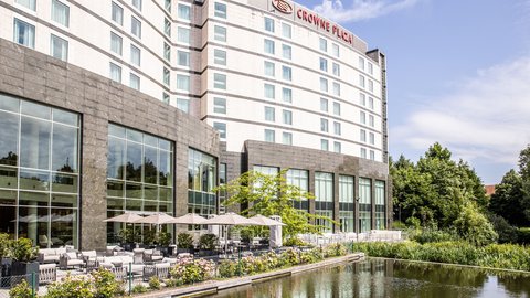 Welcome to Crowne Plaza Brussels Airport!