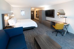  - Holiday Inn Express & Suites Moose Jaw