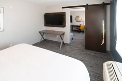  - Holiday Inn Express & Suites Moose Jaw