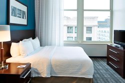  - Residence Inn by Marriott Downtown Milwaukee - I-794, Exit 1E