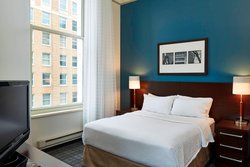  - Residence Inn by Marriott Downtown Milwaukee - I-794, Exit 1E