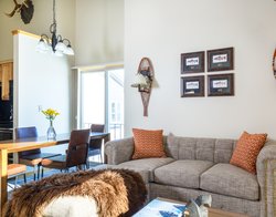  - Outbound Resort Mammoth Lakes