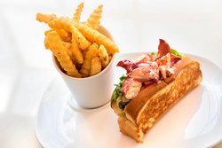  - Marriott Hotel Peabody - I-95, Exit 64