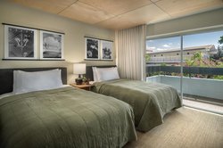  - Pacific 19 Kona Hotel