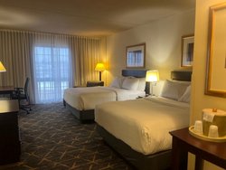  - Holiday Inn & Suites Springfield - I-44, Exit 80
