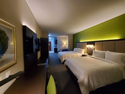  - Holiday Inn Express & Suites Pearland