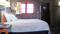  - Indianhead Ironwood Hotel