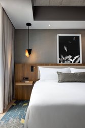  - Humaniti Hotel Downtown Montreal