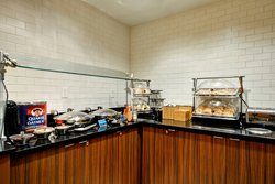  - Fairfield Inn & Suites by Marriott Market Center Dallas - I-35, Exit 430B