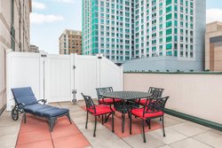  - Courtyard by Marriott Hotel Downtown Stamford