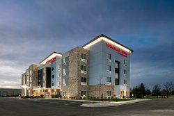  - TownePlace Suites by Marriott Oconomowoc - I-94, Exit 282
