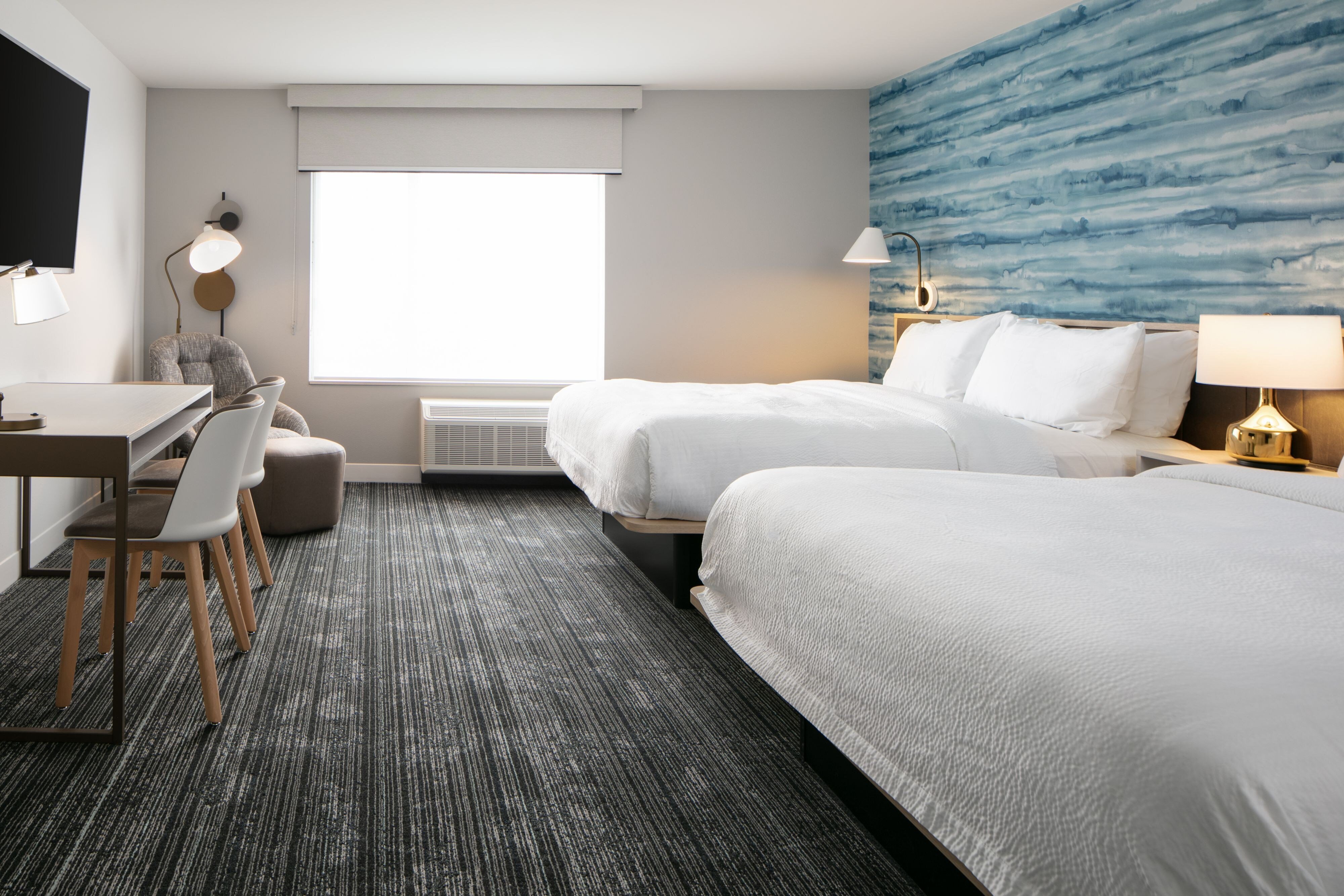 TownePlace Suites by Marriott Oconomowoc-guestroom-Queen/Queen Suite.jpg