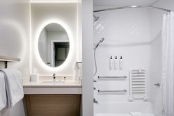  - TownePlace Suites by Marriott Oconomowoc - I-94, Exit 282