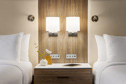  - Crowne Plaza Hotel Playhouse Square Cleveland - I-90, Exit 172A & 173A