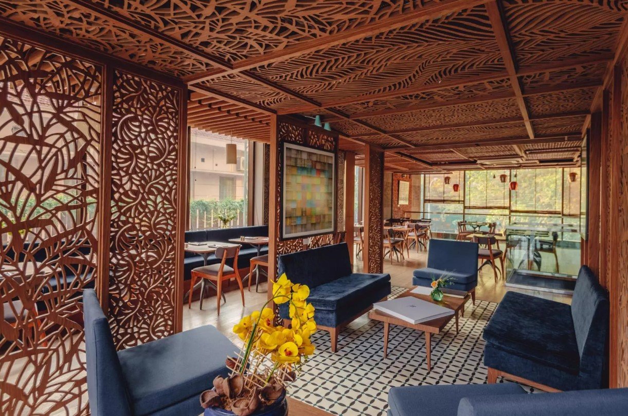 SILA URBAN LIVING-guestroom-Cocotte Bistro.jpg