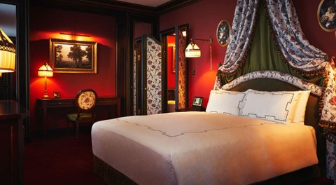 Secret Room King Bed