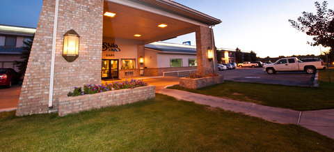 Exterior Entrance