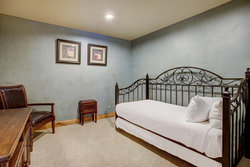  - Elkhorn Lodge Beaver Creek