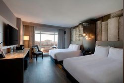  - Marriott Hotel Downtown Louisville - I-65, Exit 136C