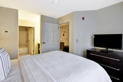  - Residence Inn by Marriott Airport Jacksonville - I-95, Exit 363