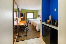  - Holiday Inn Express Vermilion